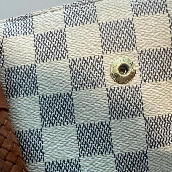 COPY - AUTHENTIC Louis Vuitton Propriano - Picture 6 of 16